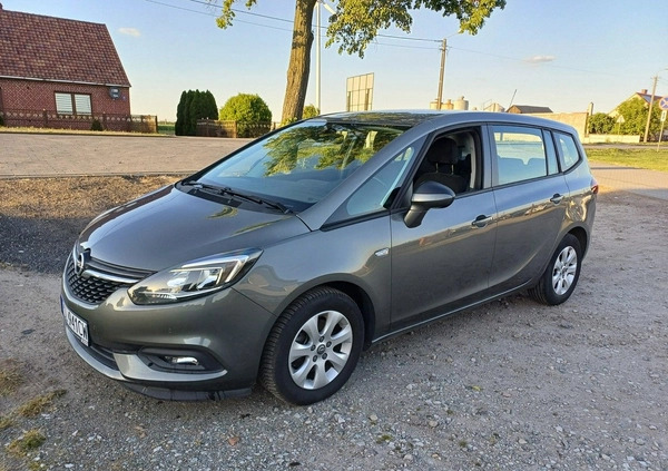 Opel Zafira cena 41000 przebieg: 69085, rok produkcji 2017 z Błaszki małe 191